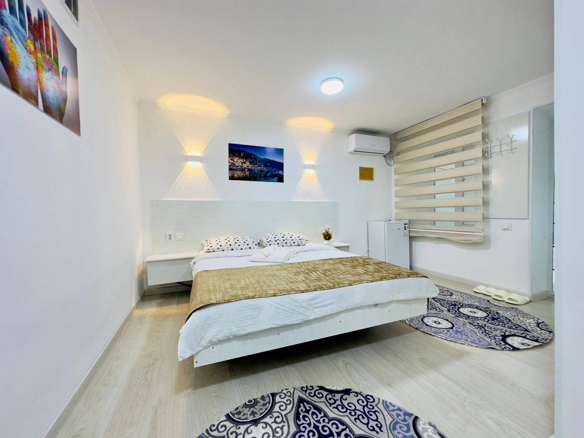Abs Guest House Osh Exterior foto